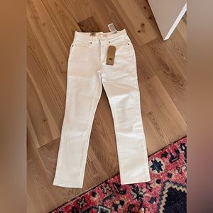 White womens Levi’s jeans